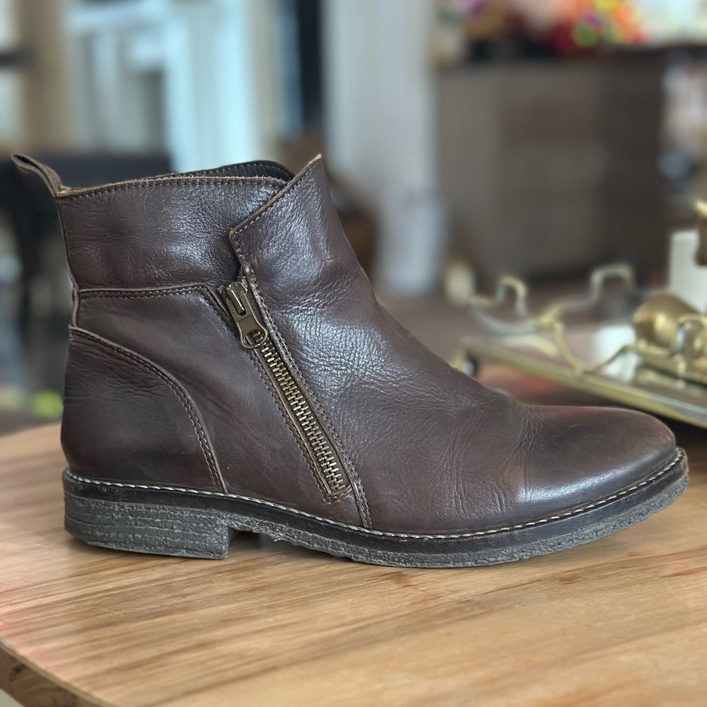 Erin Michael brown ankle boot. Size 8.5 used